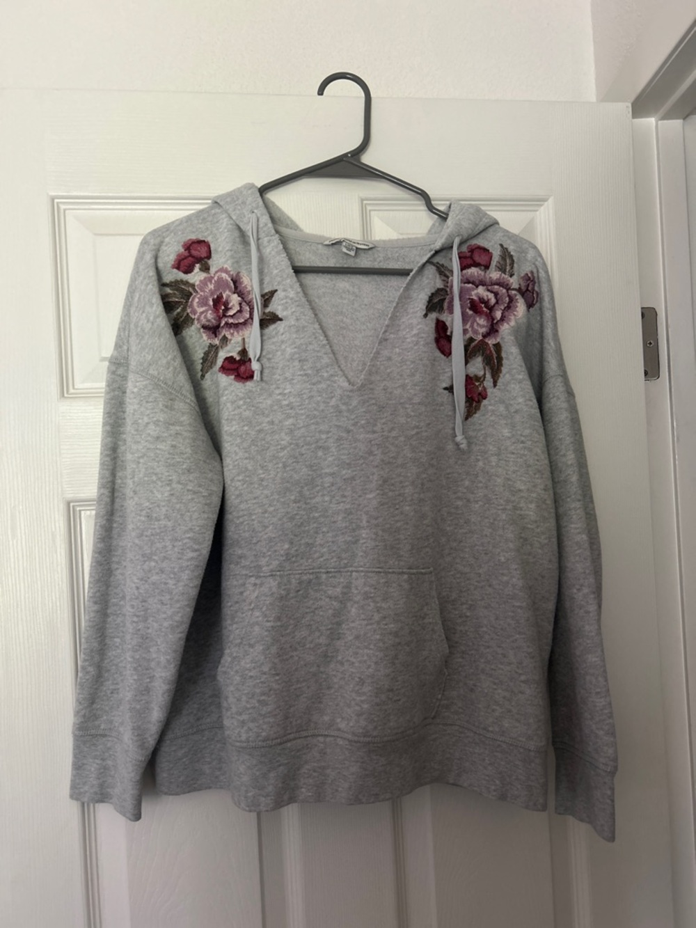 American Eagle Outfitters Light Gray Hoodie with Pink Floral Embroidery